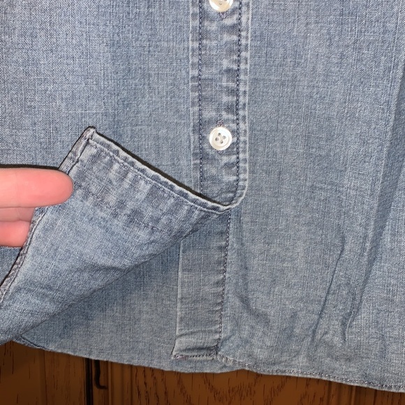 J. Crew The Perfect Shirt Chambray Ombré Blue Button Down Shirt - Picture 11 of 16